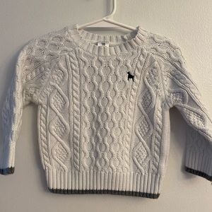 Adorable Carter’s Cable Knit Sweater, 18 Mos. 100% Cotton, EUC.